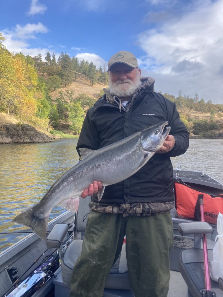 Klickitat River coho Hess